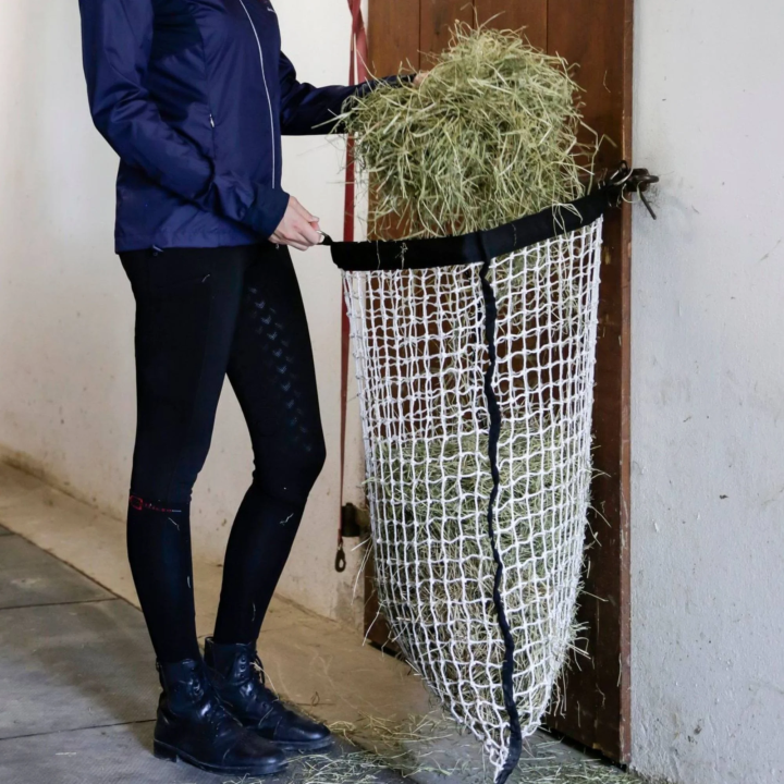 Siatka na siano KERBL z listwą 83x83 white