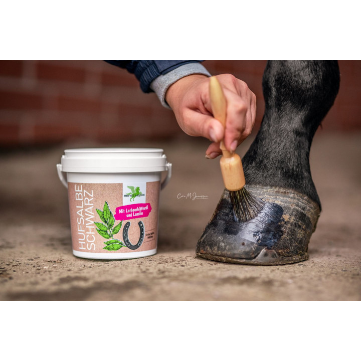 Smar do kopyt B&E HufsalbeSchwarz czarny 1000ml