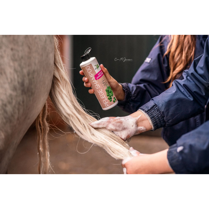 Szampon B&E PflegeShampoo 500ml