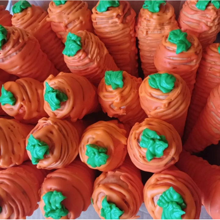 Ciastko PAKA DLA RUMAKA Marchewka z niespodzianką