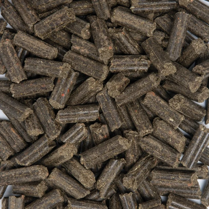 Smaczki HOVELER Pur.Stixx banan 1kg