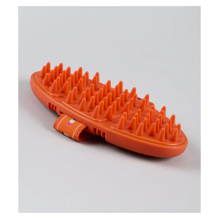 Szczotka PREMIER EQUINE SoftTouch Flexi