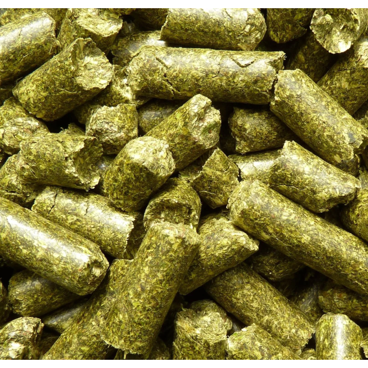 Pasza NATURE'S BEST Esparsette Cobs granulat 18kg