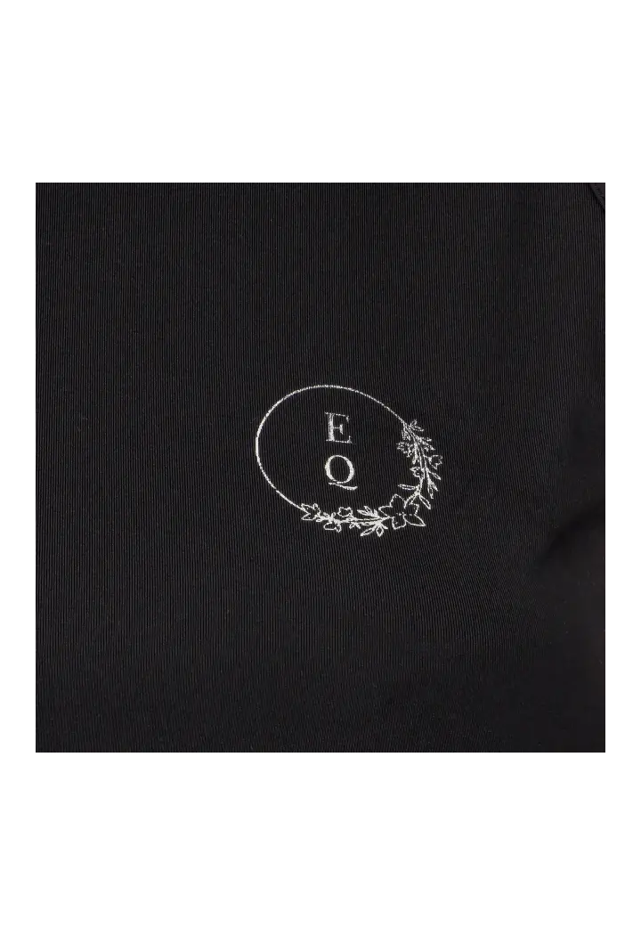 10410691-Crop-top-EQ.QUEEN-Rylee-24SS-black-logo.webp